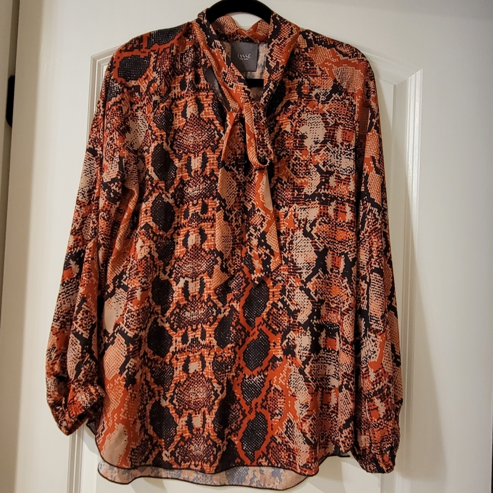 Lysse Nordstrom long sleeve top size Large